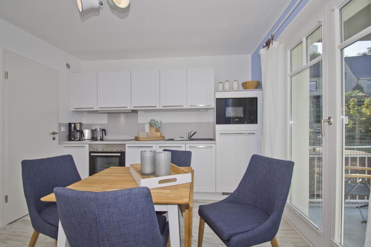 Moderne Ferienwohnung Mit Balkon, Meerblick - Ferienresidenz Zwei Boddenfewo 1-2 Lietzow Zewnętrze zdjęcie
