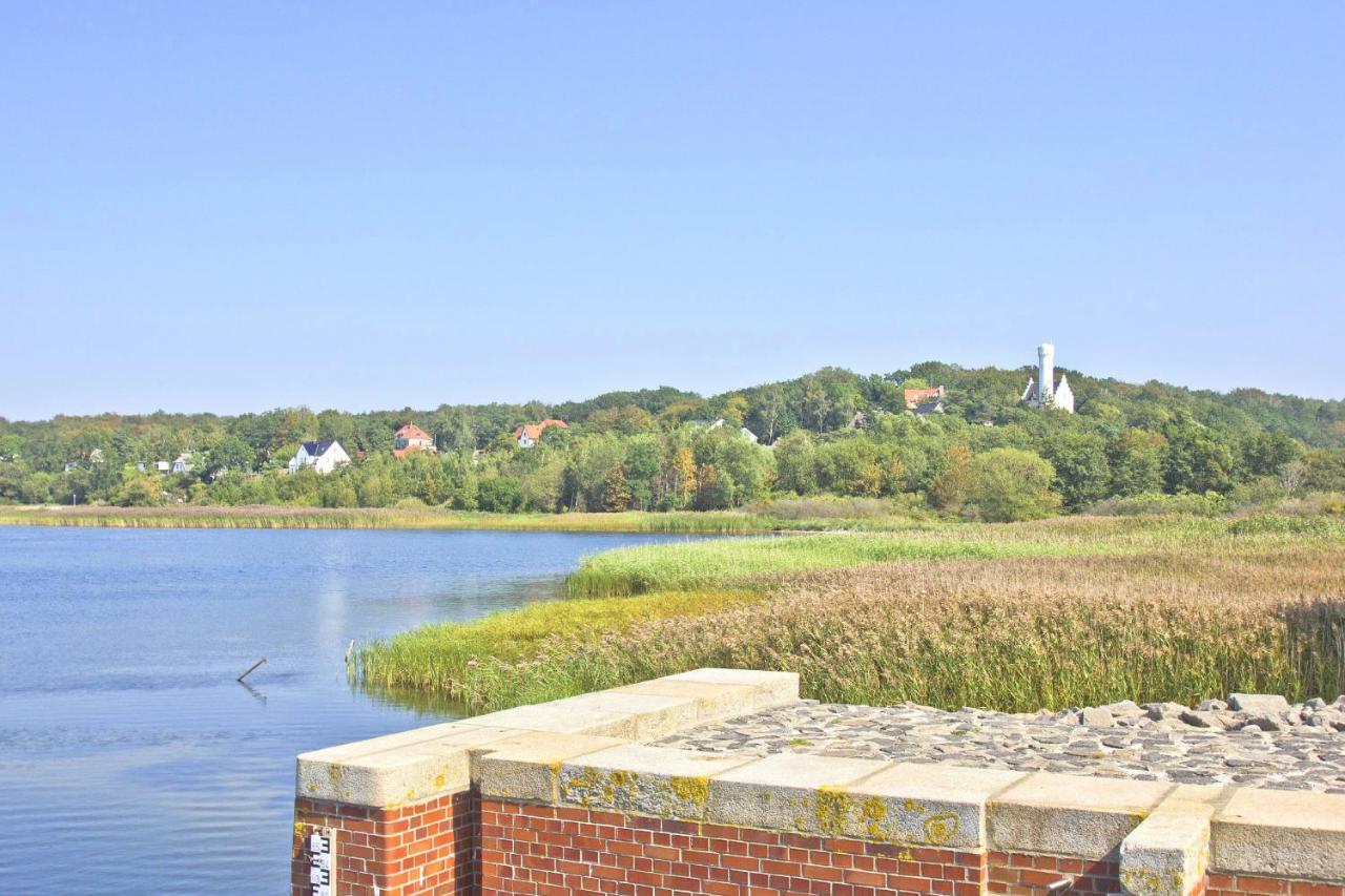 Moderne Ferienwohnung Mit Balkon, Meerblick - Ferienresidenz Zwei Boddenfewo 1-2 Lietzow Zewnętrze zdjęcie